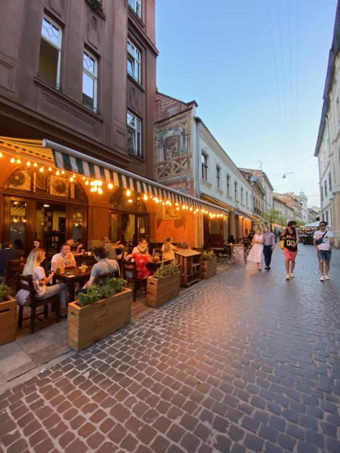 В Центрі Біля Ратуші Вулиця Площа Ринок 11 Liov Exterior foto